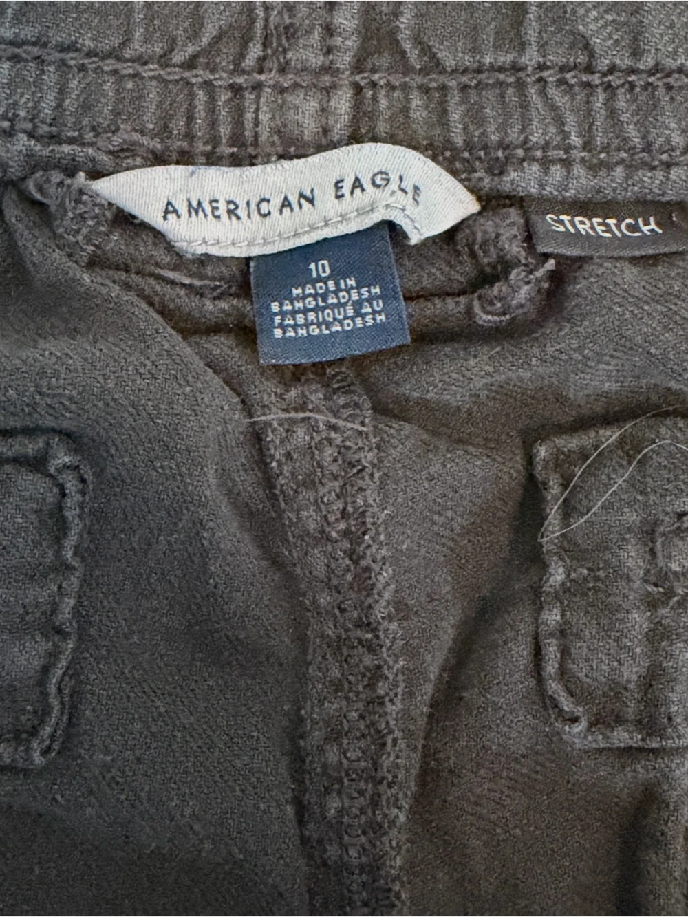 American Eagle Outfitters Black Drawstring Patch-Pocket Athletic Shorts